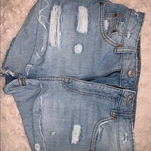 ✰H&M jean shorts✰